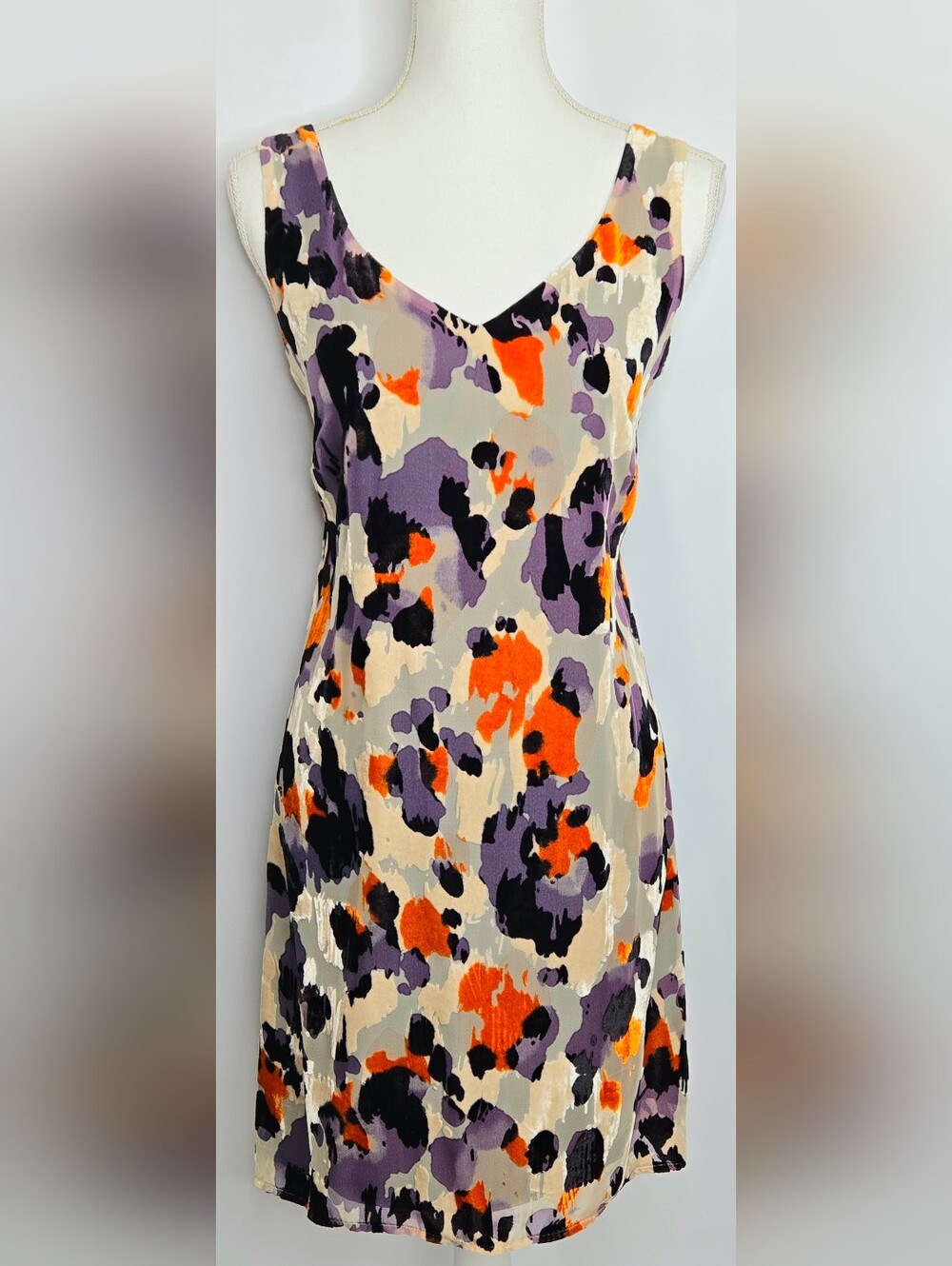 Cabi Velvet Burnout Watercolor Abstract Floral V-Neck Cocktail Dress NWOT S